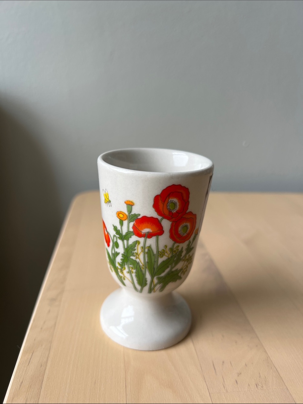 Floral Poppy Egg Cup - Red & Green